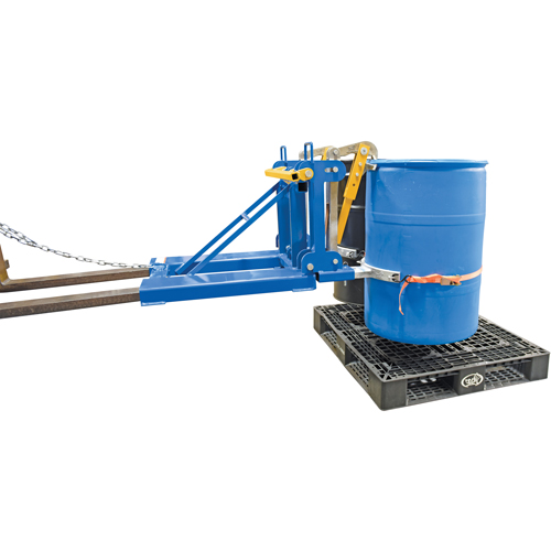Manipulateur de barils Eagle Beak automatique, Pour 55 gal. US (45 gal. imp.) Ontario Packaging