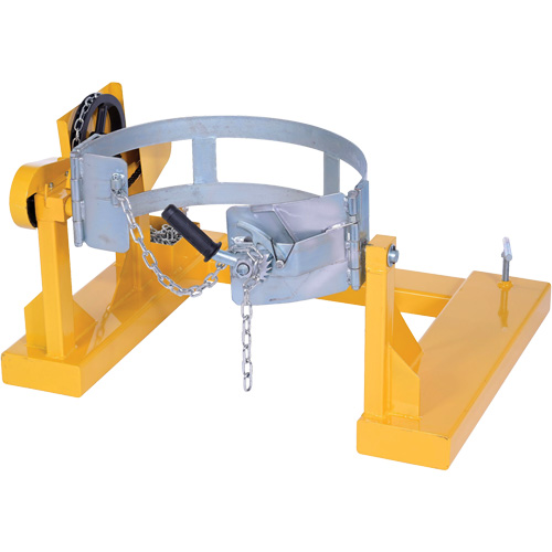 Porte-baril pour chariot &agrave; fourche, Pour 55 gal. US (45,8 gal imp&eacute;rial) Ontario Packaging