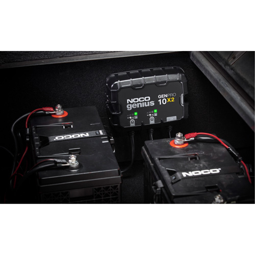 Chargeur de batterie embarqu&eacute; &agrave; 2 sorties de 20 amp&egrave;res GenPro10X2 Genius Ontario Packaging