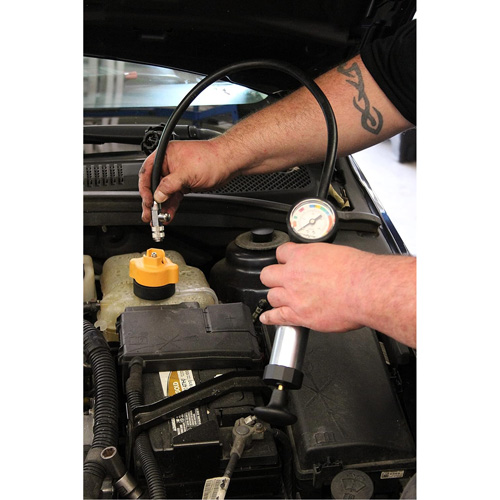 Trousse de test de pression du syst&egrave;me de refroidissement Ontario Packaging