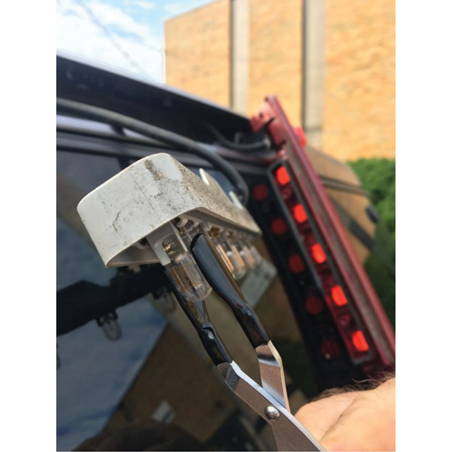 Pinces pour ampoules Ontario Packaging