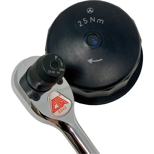 Torque Limiting Ratchet Wrench, 3/8" Drive, Cushion Grip Handle Ontario Packaging
