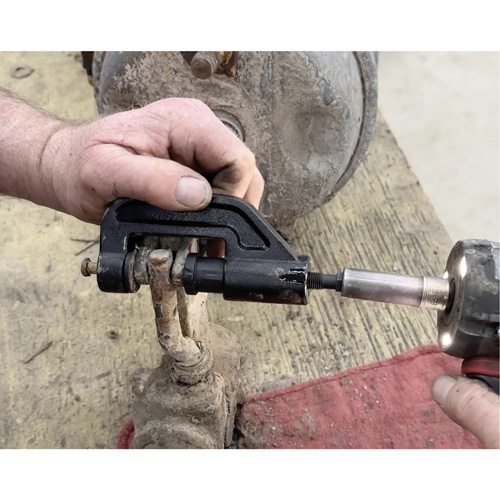 Slack Adjuster Rod Pin Press for Class 6-8 Trucks Ontario Packaging