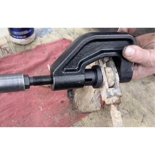 Brake Clevis Pin Press for Class 6-8 Trucks Ontario Packaging