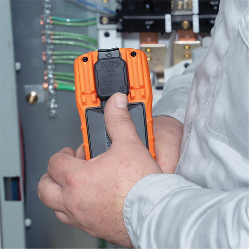 Digital Multimeter, AC/DC Voltage, AC/DC Current Ontario Packaging