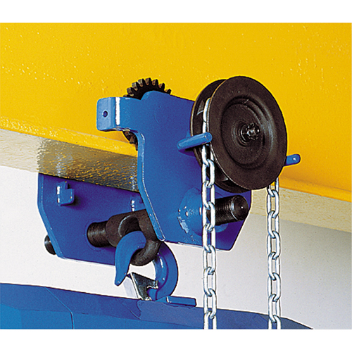 Chariot &agrave; avanc&eacute;e par chaîne Corso, 20 000 lb (10 tonnes) Capacit&eacute;, 4-9/10" - 12-3/5" Ontario Packaging