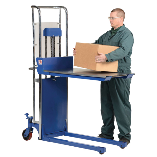 Gerbeur Hefti-Lift, M&eacute;canisme Pompe au pied, Capacit&eacute; de 300 lb, Levage max de 59" Ontario Packaging