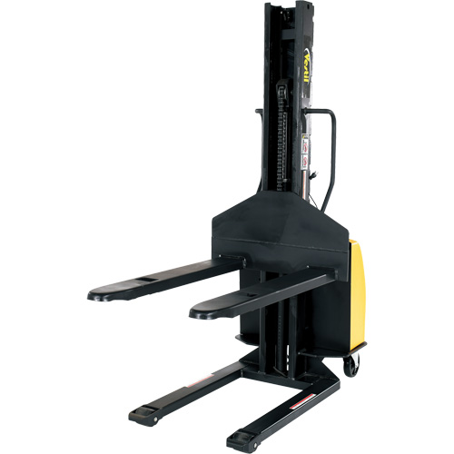 Gerbeur motoris&eacute; avec m&acirc;t &eacute;troit, Fonctionnement &eacute;lectrique, Capacit&eacute; 1500 lb, Lev&eacute;e max 63" Ontario Packaging