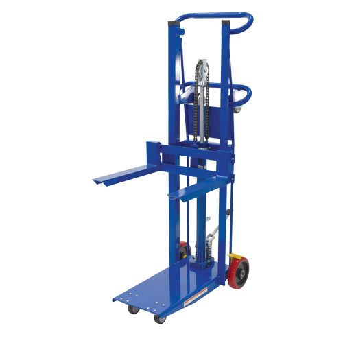 Empileur &agrave; plateforme, M&eacute;canisme Pompe au pied, Capacit&eacute; de 750 lb, Levage max de 52" Ontario Packaging