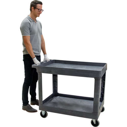 Chariot utilitaire pour l'entretien, 2 tiers, 24-5/8" x 32-1/2" x 40", Capacit&eacute; 550 lb Ontario Packaging