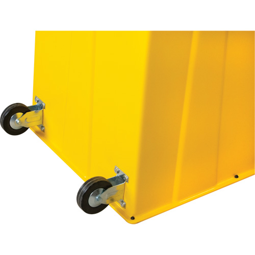 Escabeau industriel, 4 marches, 44" x 22-1/4" x Hauteur 65-1/8" Ontario Packaging