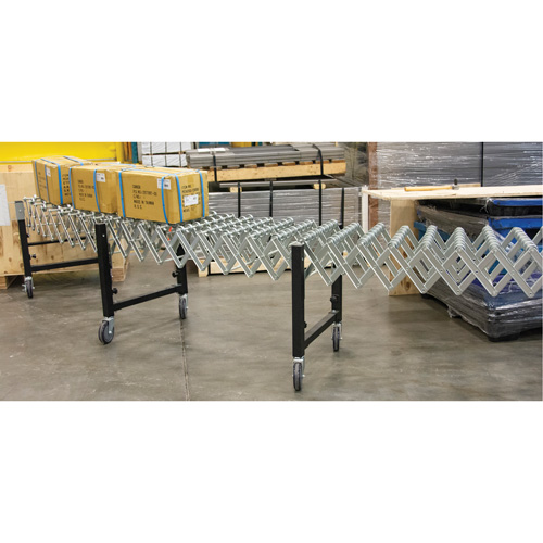 Expandable Conveyor, 18" W x 24' L, 200 lbs. per lin. ft. Capacity Ontario Packaging