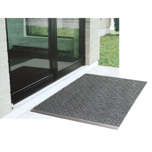 Rubans antid&eacute;rapants Safety-Walk, 2" x 60', Noir Ontario Packaging