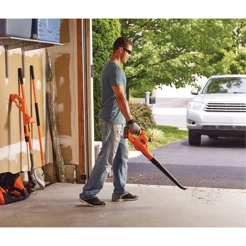 Max* Cordless Sweeper Kit, 20 V, 130 MPH Output, Battery Powered Ontario Packaging