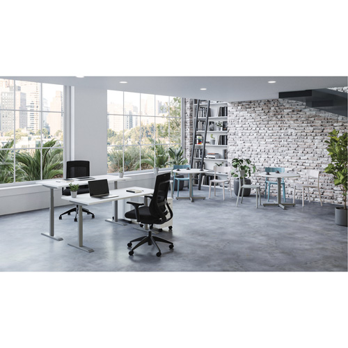 Newland Height-Adjustable Rectangular Table Ontario Packaging