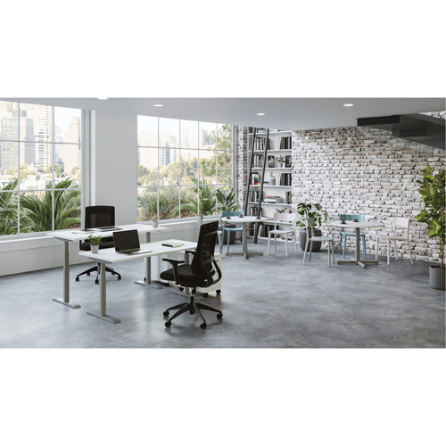 Newland Height-Adjustable Rectangular Table Ontario Packaging