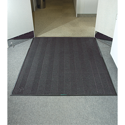Tapis Waterhog Eco Elite, Essuie-pieds/grattoir, 3' x 5' x 3/8", Cendre grise Ontario Packaging