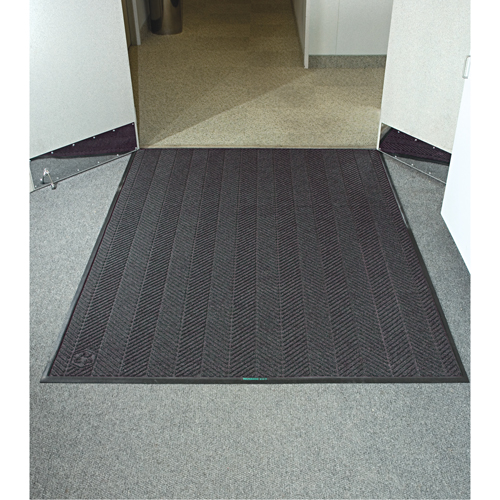 Tapis Waterhog Eco Elite, Essuie-pieds/grattoir, 4' x 6' x 3/8", Cendre grise Ontario Packaging