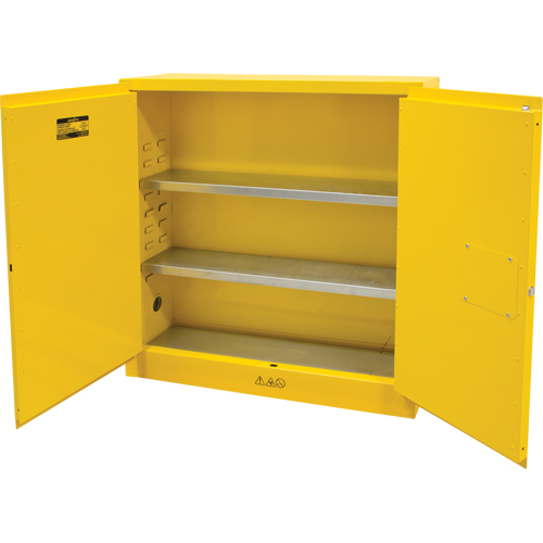 Armoire pour produits inflammables, 24 gal., 2 Porte(s), 43" La x 44" h x 12" p Ontario Packaging