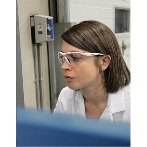 Z1500 Series Safety Glasses, Clear Lens, Anti-Scratch, Meets/Exceeds CSA Z94.3 Ontario Packaging