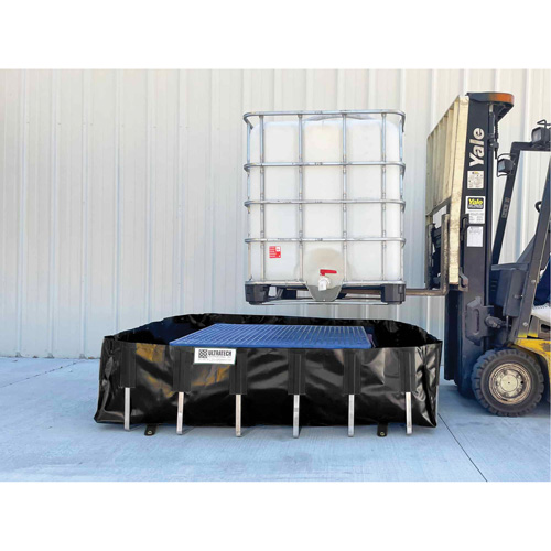 Berme de confinement des d&eacute;versements Ultra-IBC Berm, Capacit&eacute; 400 gal. US, 6' la x 6' lo x 18" h, Support en L Ontario Packaging