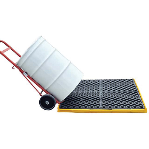 4-Drum Flexible Ultra-Spill Deck&reg;, 22 US gal. Spill Capacity, 48" x 48" x 2.5" Ontario Packaging