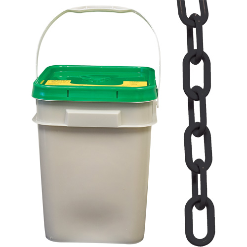 Chaîne de s&eacute;curit&eacute; en plastique robuste, Noir, Maillon de 2", 120' de long Ontario Packaging