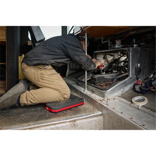 Tapis repose-genoux Packout, 18,7" lo x 13,7" la, 2,2" &eacute;pais Ontario Packaging