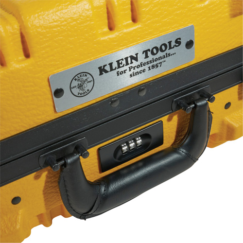 Utility Insulated Tool Kits, 13 Pcs Ontario Packaging