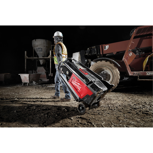 Tour d&eacute;clairage et chargeur MX Fuel Rocket, DEL, 27 000 lumens Ontario Packaging