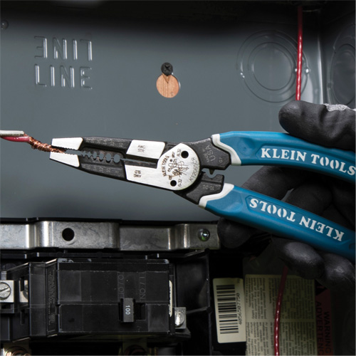 Outil polyvalent Klein-Kurve pour d&eacute;nuder, couper et sertir les fils, 8-1/4" lo, 8 - 20 AWG Ontario Packaging