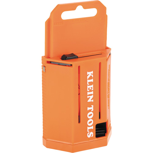 Utility Blade Dispenser with Blades, Single Style Ontario Packaging