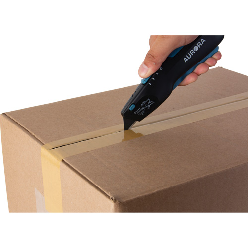 Retractable Safety Knife , Stainless Steel, Heavy-Duty, Plastic/Aluminum Handle Ontario Packaging