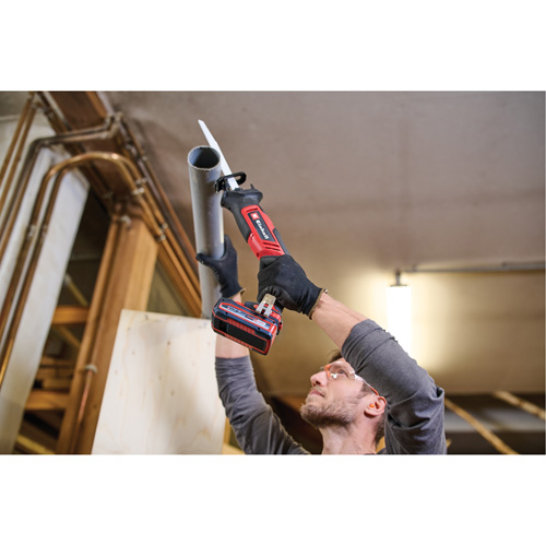 Scie alternative compacte &agrave; une main sans fil (outil seulement), 18 V, Lithium-ion Bloc-pile, 0-3000 coups/min Ontario Packaging