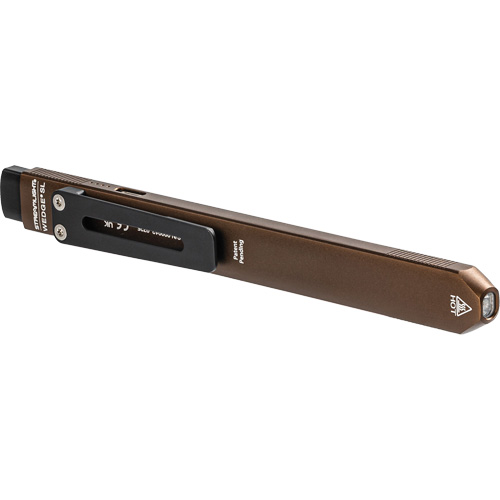 Lampe de poche Wedge SL avec couvercle, 500 lumens, Piles Rechargeable Ontario Packaging