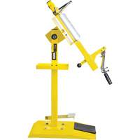 Manual Tire Spreader with Tilting Pedal Ontario Packaging