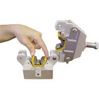 Sertisseuse pour tuyau de climatiseur Ontario Packaging