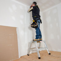 Poste de travail chevalet de sciage portatif, Cadre Aluminium, 12-1/4" p x 24" h Ontario Packaging