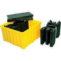Palette antid&eacute;versement avec drain Ultra-IBC Spill Pallet , Capacit&eacute; de d&eacute;versement 400 gal. US, 58,75" x 58,75" x 33" Ontario Packaging