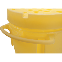 Trousse de lutte contre les d&eacute;versements de premi&egrave;re qualit&eacute;, Universel, Overpack/Baril de r&eacute;cup&eacute;ration, Absorbance de 95 gal. US Ontario Packaging