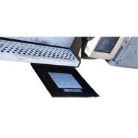 Tampon absorbant pour d&eacute;versements Drip Defender, Huile seulement, 15" x 13", 0,2 gal. d'absorption Ontario Packaging