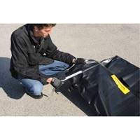 Ultra-275 Containment Sump&reg; Flexible Fuel Tank Container without Drain, 102" L x 48" W, 400 US gal. Capacity Ontario Packaging