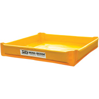 Berme de confinement compacte Mini-Berm en PVC jaune, Capacit&eacute; 60 gal. US, 4' la x 4' lo x 6" h Ontario Packaging