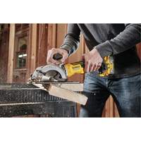 Scie circulaire avec moteur sans balai Atomic (outil seulement), 4-1/2", 20 V Ontario Packaging