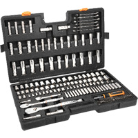 Jeu d'outils manuels pour m&eacute;canicien 90T SAE/MM avec prises 1/4", 3/8” & 1/2" Ontario Packaging