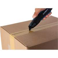 Couteau de s&eacute;curit&eacute; r&eacute;tractable , Acier inoxydable, Robuste, Prise en Plastique/Aluminium Ontario Packaging