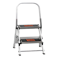 Safety Stepladder, 1.5', Aluminum, 300 lbs. Capacity, Type 1A VD431 | Ontario Packaging