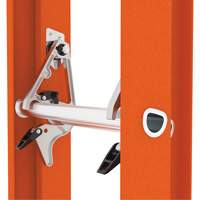 BuildMan&reg; Extension Ladder, 300 lbs. Cap., 16' H, Grade 1A Ontario Packaging