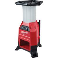 M18 Radius Site Light, LED, 4800/9000/2500 Lumens, Plastic Housing Ontario Packaging